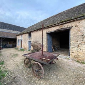 VILLAGE VITICOLE À 5 MINUTES DE BEAUNE