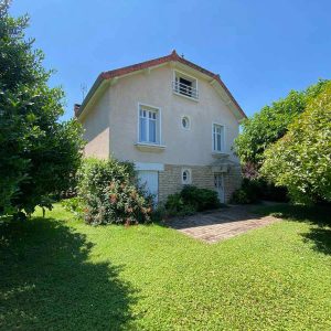 BEAUNE - RARE  - QUARTIER AIGUE