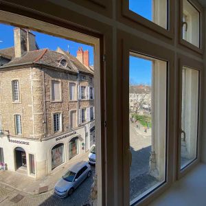 BEAUNE  APPARTEMENT D'EXCEPTION COEUR DE VILLE